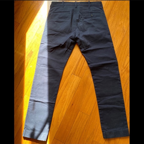 J Crew Men's The Driggs Navy Slim Fit Chinos 31x30 - Picture 2 of 3